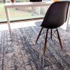 Louis De Poortere alfombra LX 9113 Antiquarian Kilim Black Rabat interior 1