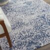 Nourison alfombra Damask DAS06 IVNAV IVORY NAVY 5x7 099446349859 interior 2 C